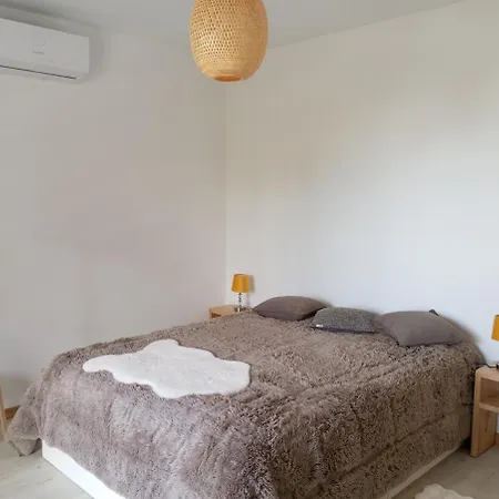 Honey Factory House בית נופש *