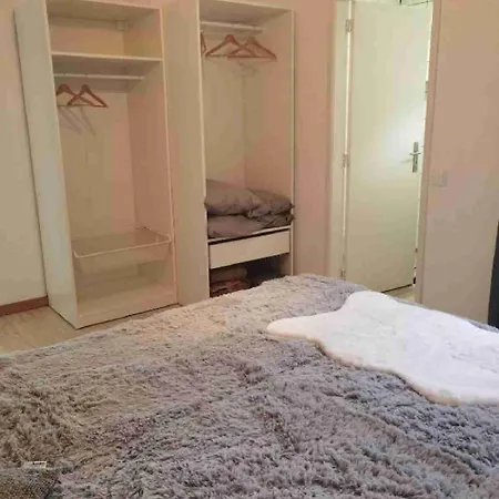 Дом отдыха Honey Factory House